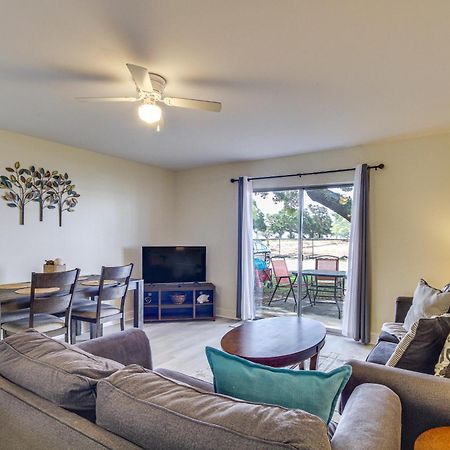 Airy Biloxi Condo With Patio Walk To Beach! 外观 照片