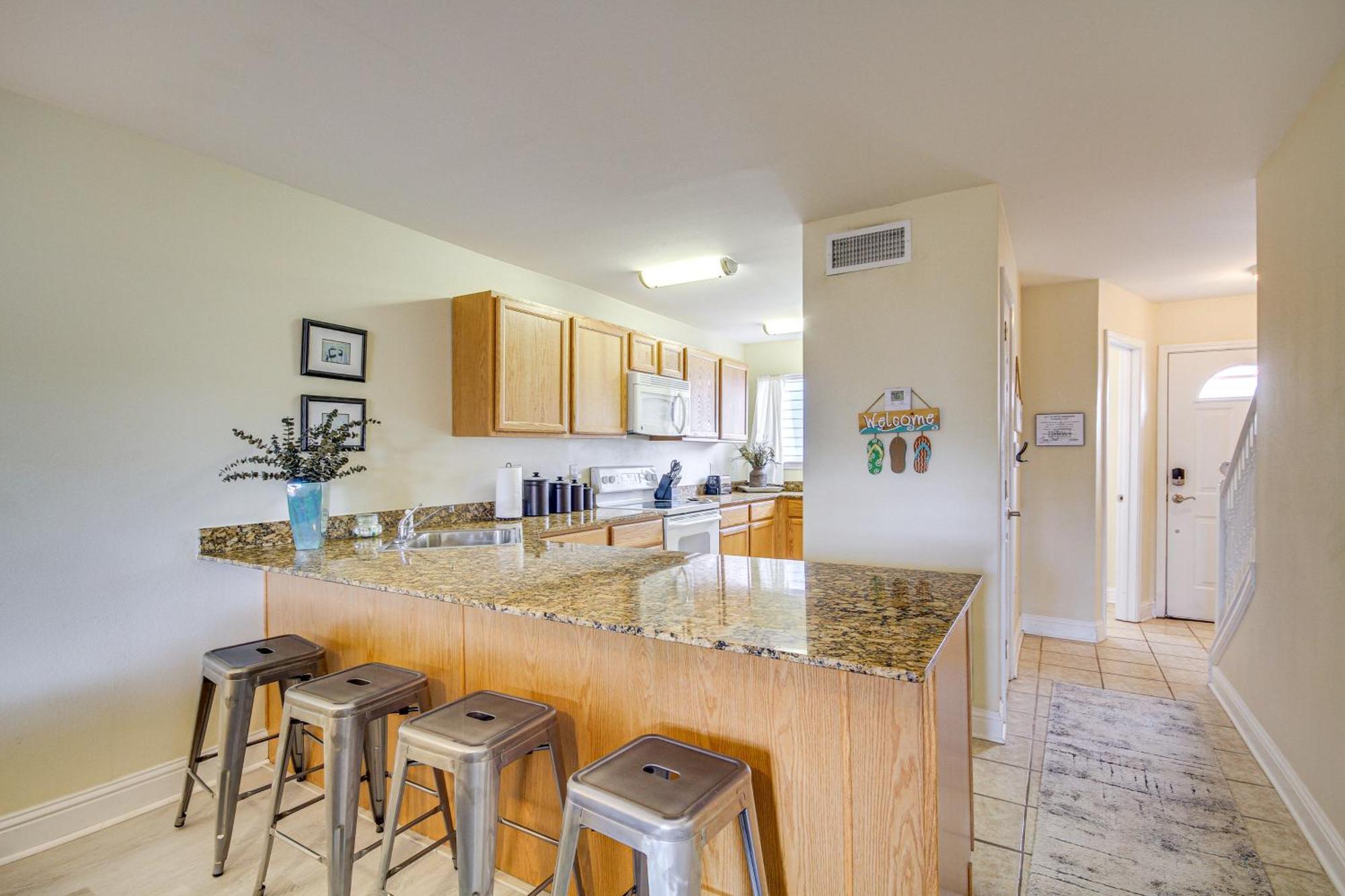 Airy Biloxi Condo With Patio Walk To Beach! 外观 照片